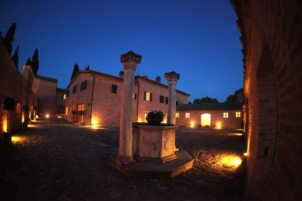 Castello Di Leonina Relais - Adults Only 호텔 시에나 외부 사진